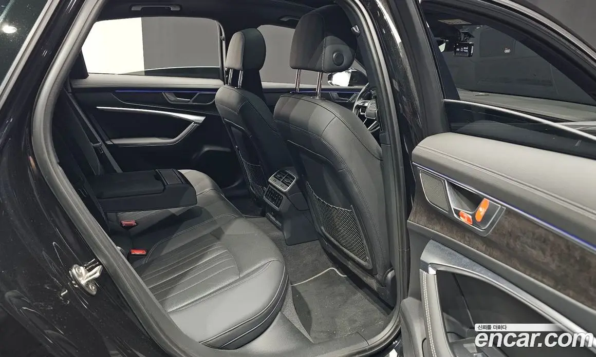 Audi A6 2021 3.0 автомат (гидро), фото 13