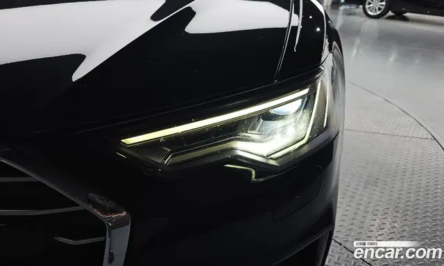 Audi A6 2021 3.0 автомат (гидро), миниатюра 8