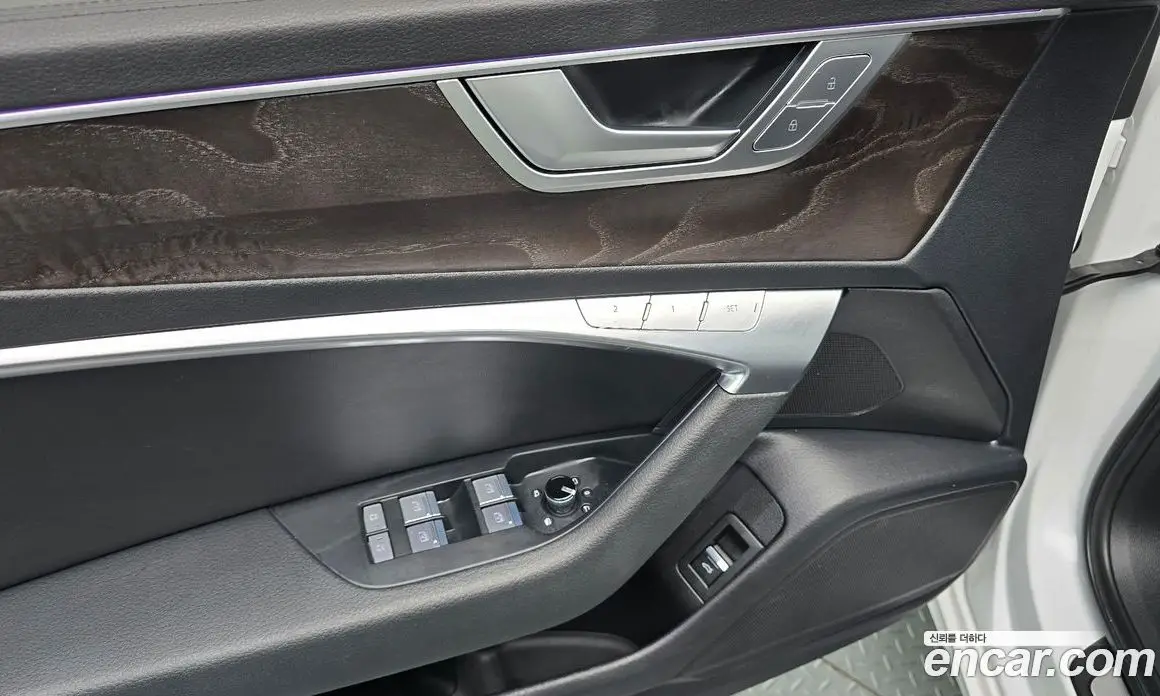 Audi A6 2022 2.0 автомат (гидро), фото 31