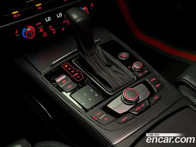 Audi A7 2015 3.0 автомат (гидро), миниатюра 9