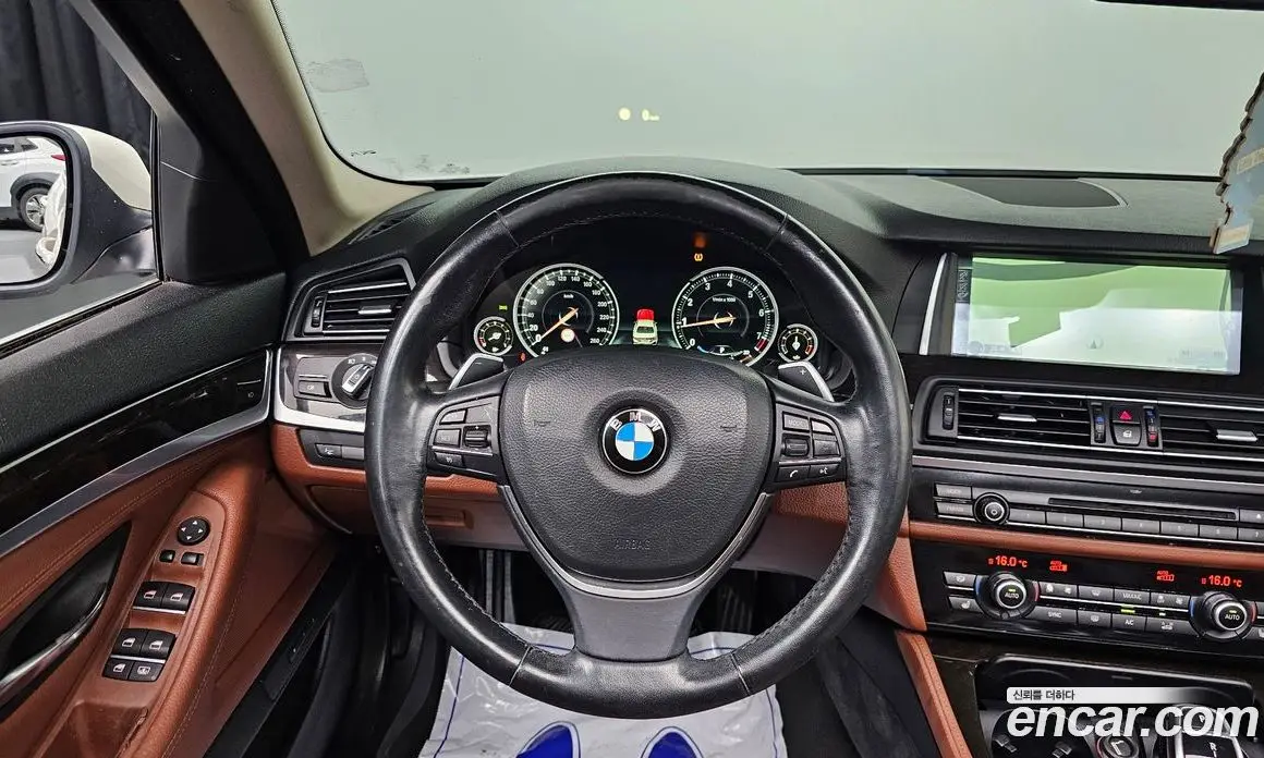 BMW 5 серия 2014 2.0 автомат (гидро), фото 15