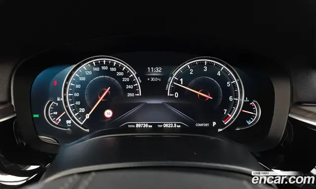 BMW 5 серия 2018 2.0 автомат (гидро), миниатюра 11