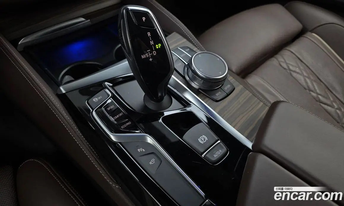 BMW 5 серия 2018 2.0 автомат (гидро), фото 12