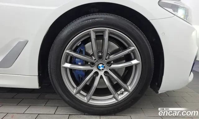 BMW 5 серия 2018 2.0 автомат (гидро), миниатюра 7