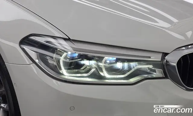 BMW 5 серия 2018 2.0 автомат (гидро), миниатюра 8