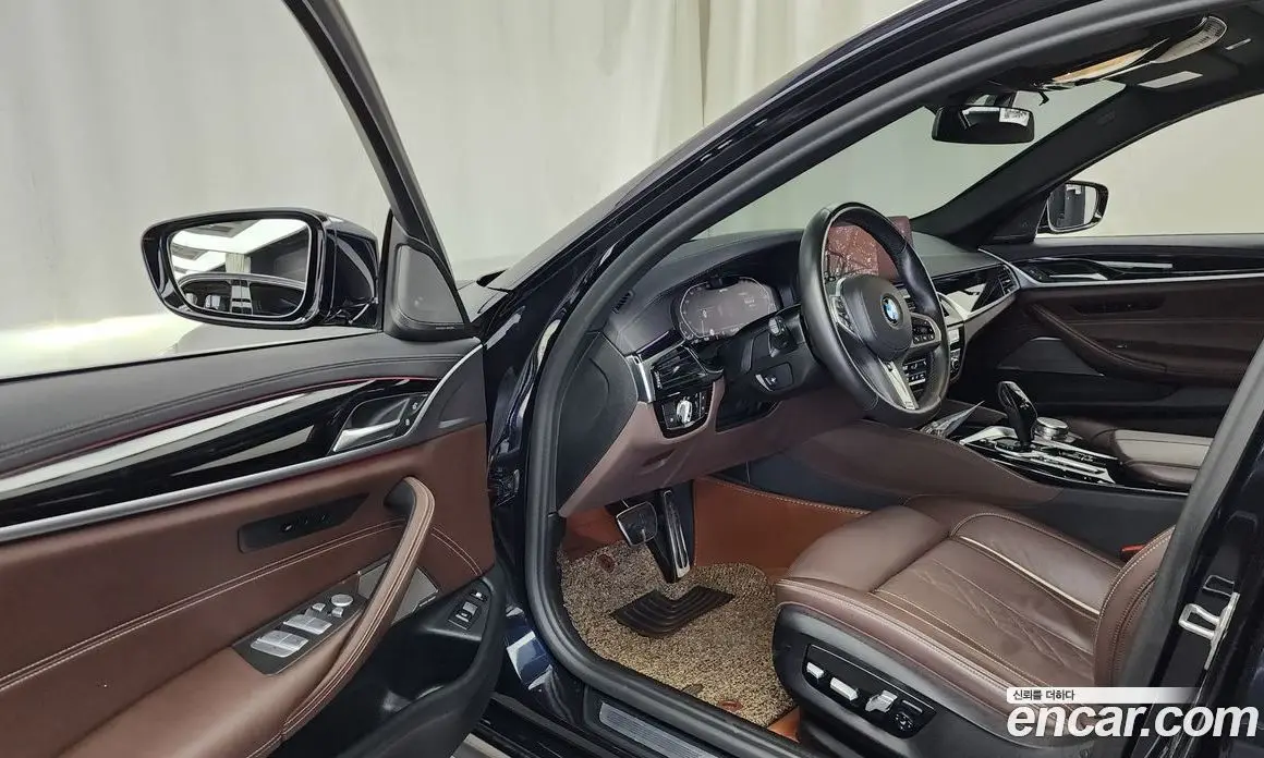 BMW 5 серия 2021 2.0 автомат (гидро), фото 13