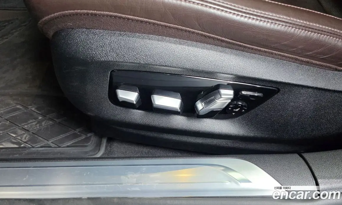 BMW 7 серия 2017 4.4 автомат (гидро), фото 31