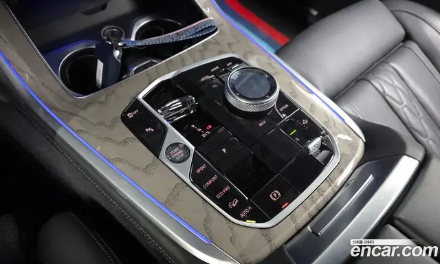 BMW X7 2023 3.0 автомат (гидро), миниатюра 12