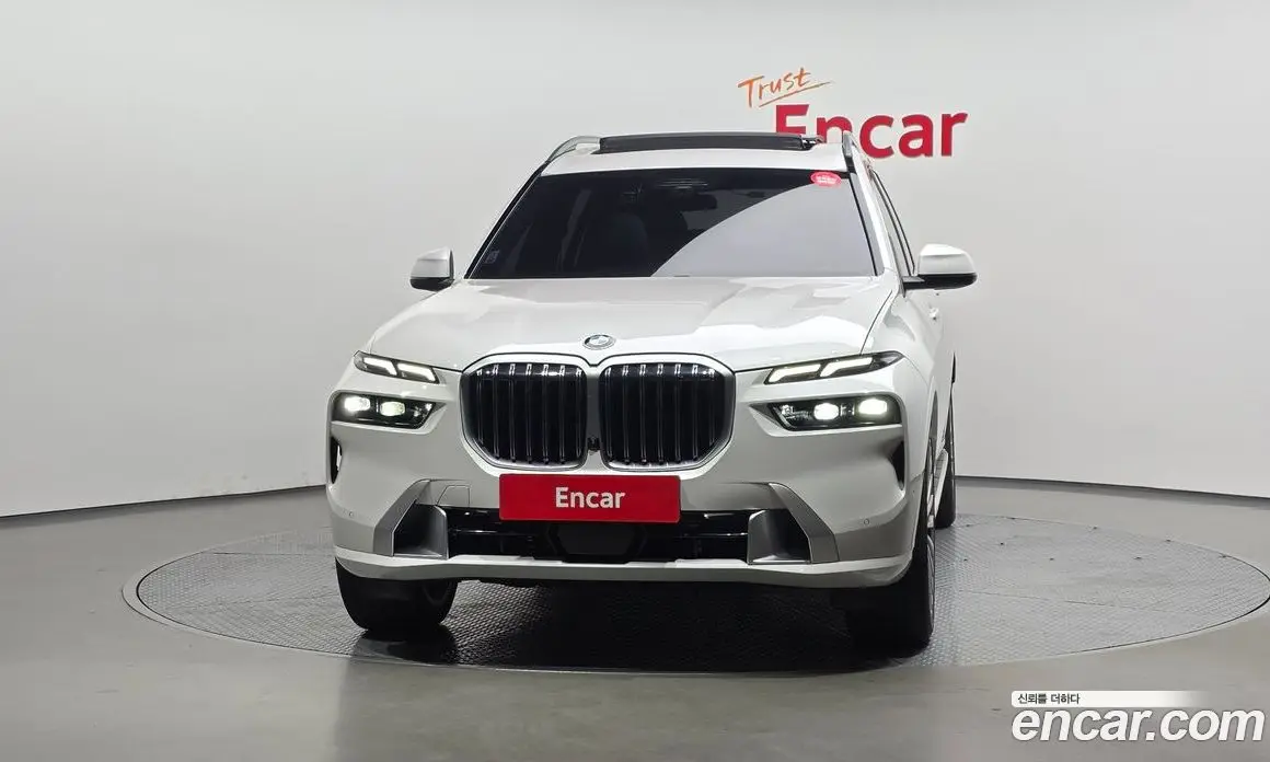 BMW X7 2023 3.0 автомат (гидро), фото 3