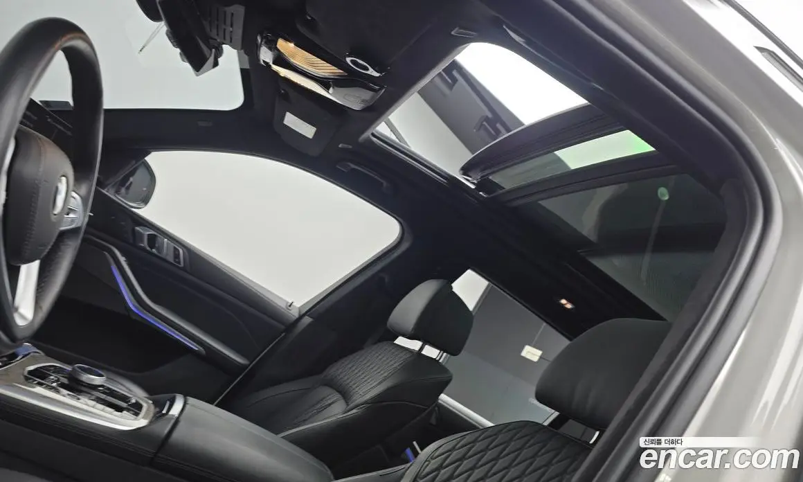 BMW X7 2023 3.0 автомат (гидро), фото 25