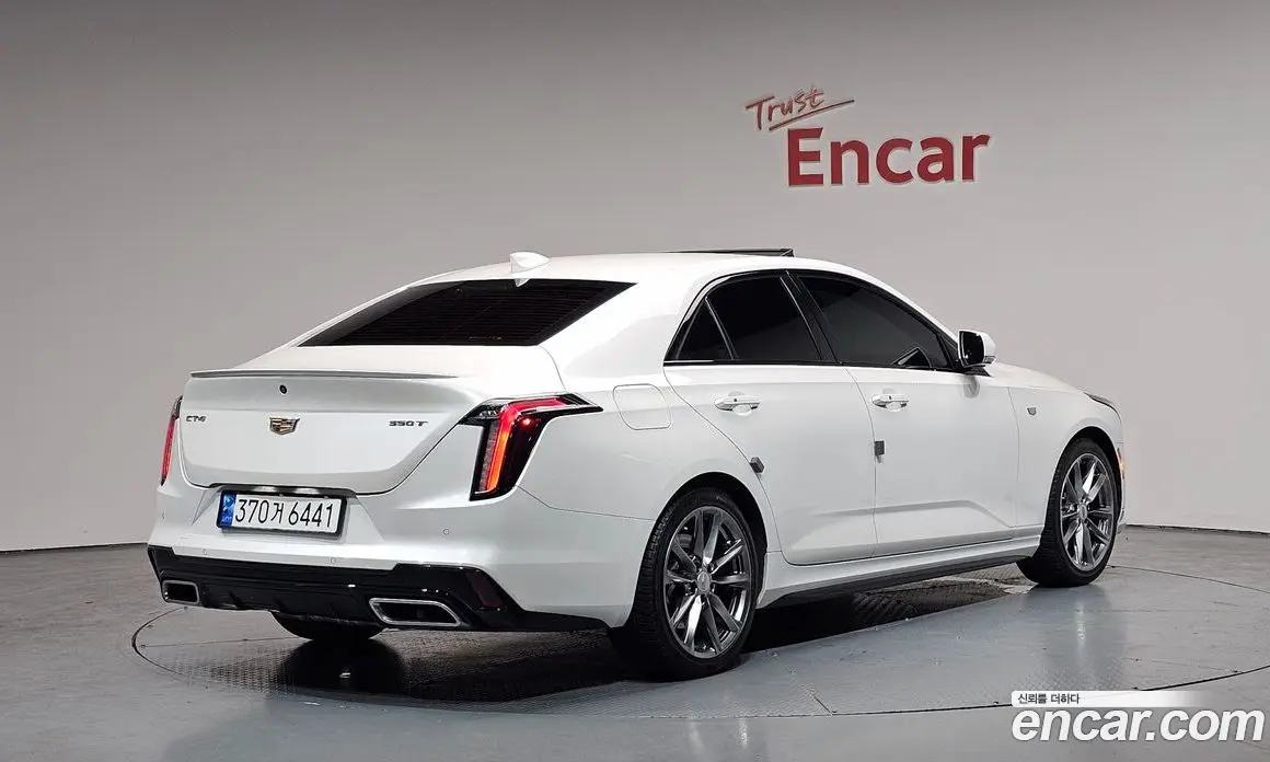 Cadillac CT4 2020 2.0 автомат (гидро), фото 1 Cadillac CT4 2020 2.0 автомат (гидро), фото 1