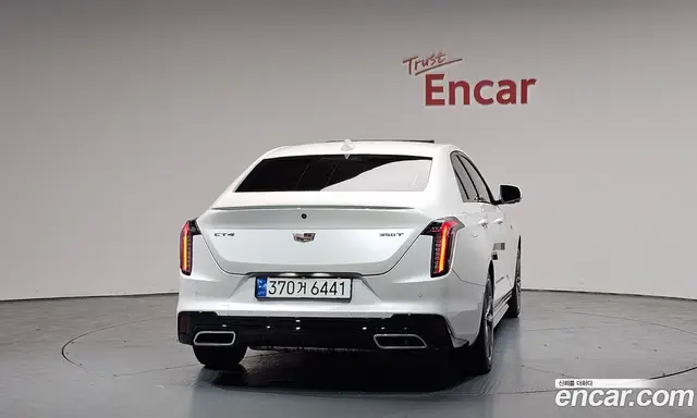 Cadillac CT4 2020 2.0 автомат (гидро), миниатюра 3 Cadillac CT4 2020 2.0 автомат (гидро), миниатюра 3