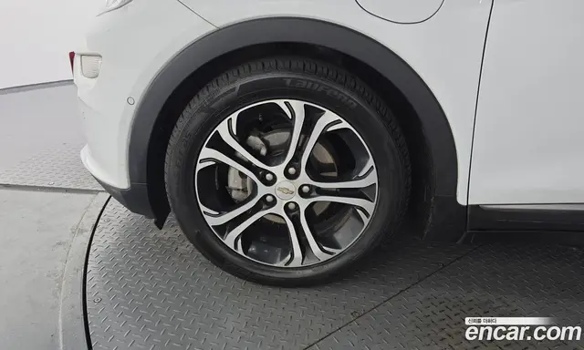 Chevrolet Bolt EV 2018 0.2 автомат (гидро), миниатюра 5