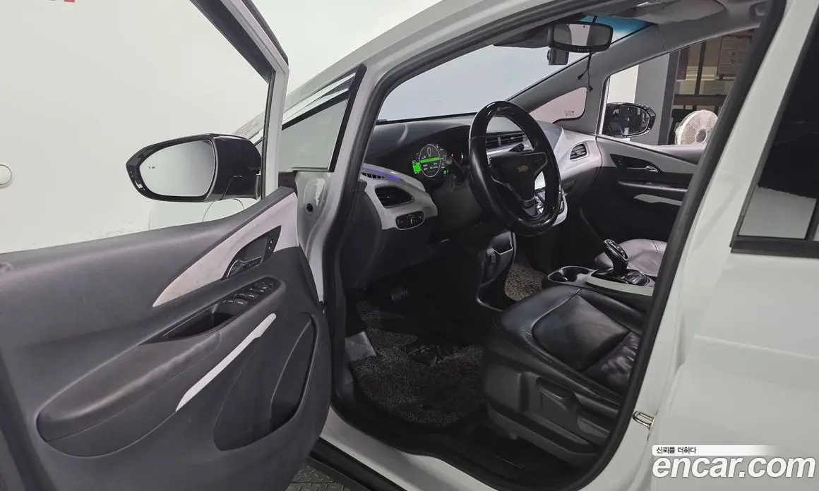 Chevrolet Bolt EV 2018 0.2 автомат (гидро), фото 10