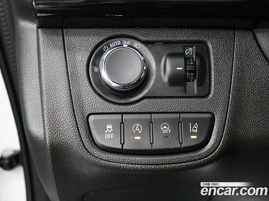 Chevrolet Spark 2019 1.0 автомат (гидро), фото 11