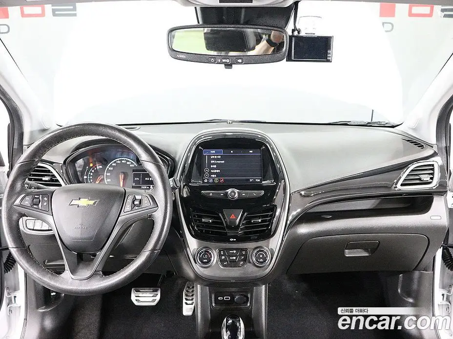 Chevrolet Spark 2019 1.0 автомат (гидро), фото 13