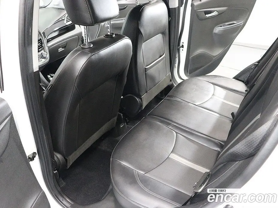 Chevrolet Spark 2019 1.0 автомат (гидро), фото 15