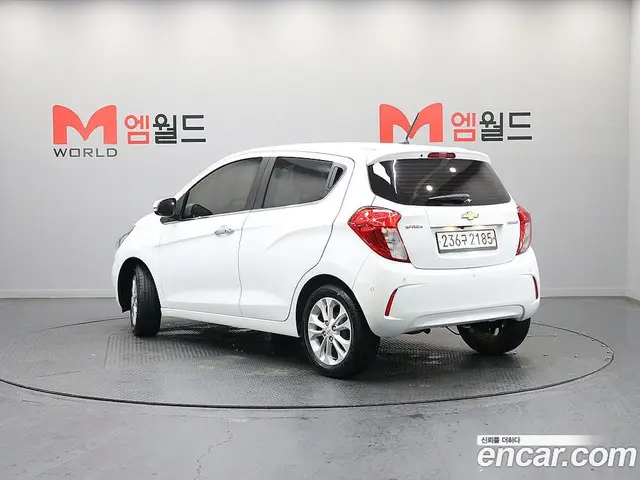 Chevrolet Spark 2019 1.0 автомат (гидро), миниатюра 3