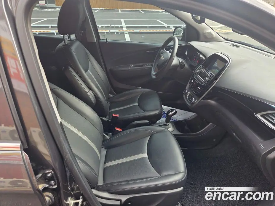 Chevrolet Spark 2020 1.0 автомат (гидро), фото 17