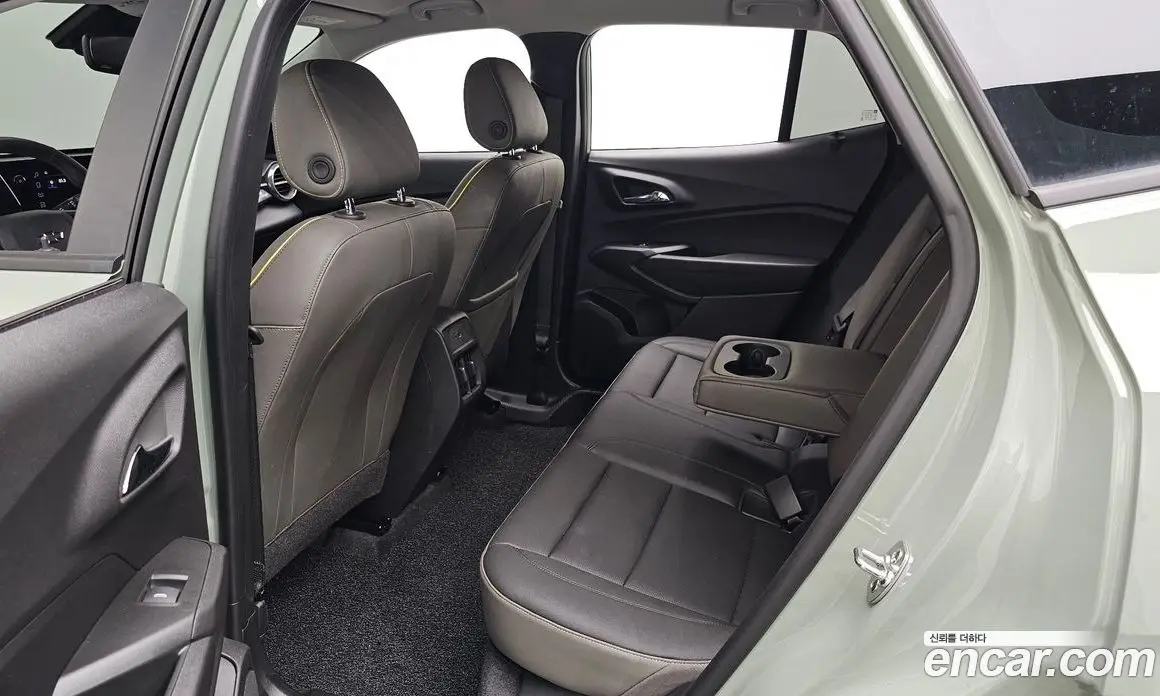 Chevrolet Trax 2025 1.2 автомат (гидро), фото 15