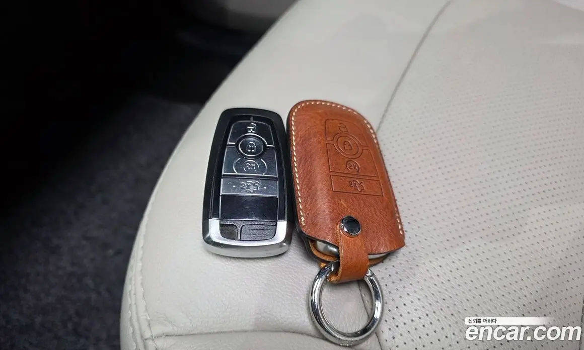 Ford Explorer 2018 2.3 автомат (гидро), фото 29