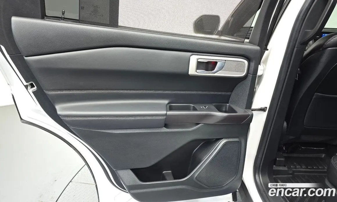 Ford Explorer 2020 2.3 автомат (гидро), фото 14