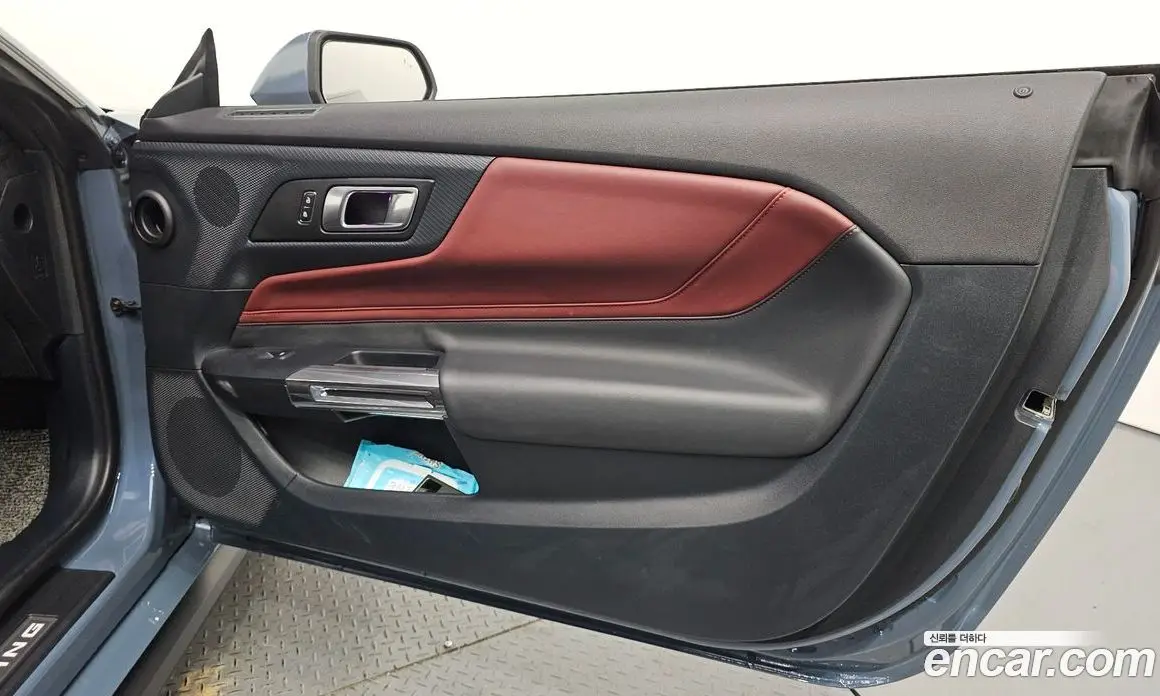 Ford Mustang 2024 5.0 автомат (гидро), фото 14