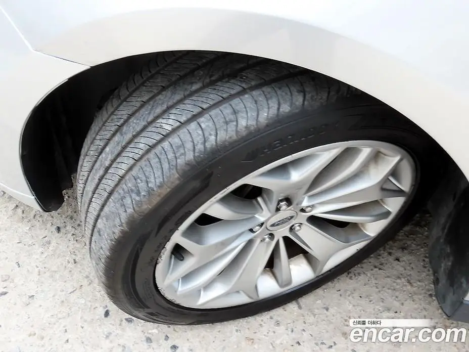 Ford Taurus 2015 2.0 автомат (гидро), фото 20