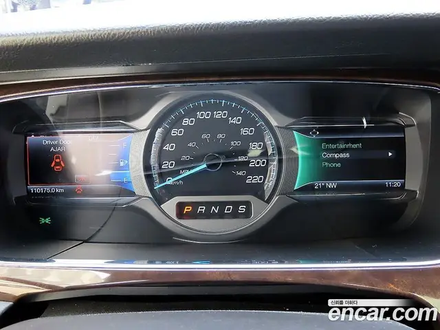 Ford Taurus 2015 2.0 автомат (гидро), миниатюра 9