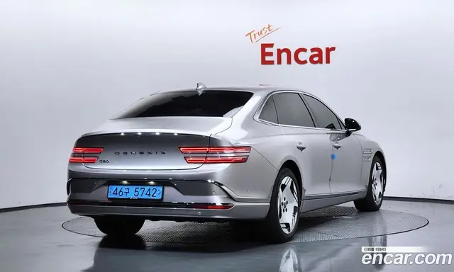 Genesis G80 2024 0.2 автомат (гидро), миниатюра 2