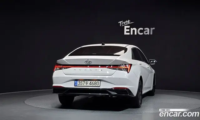 Hyundai Avante 2023 1.6 автомат (гидро), миниатюра 4