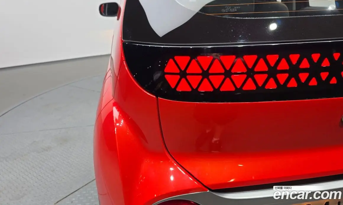 Hyundai Casper 2022 1.0 автомат (гидро), фото 9