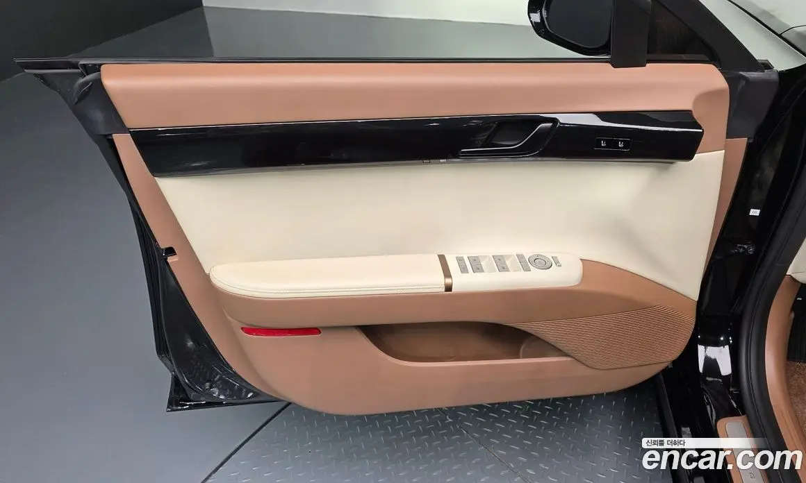 Hyundai Grandeur 2023 3.5 автомат (гидро), фото 14