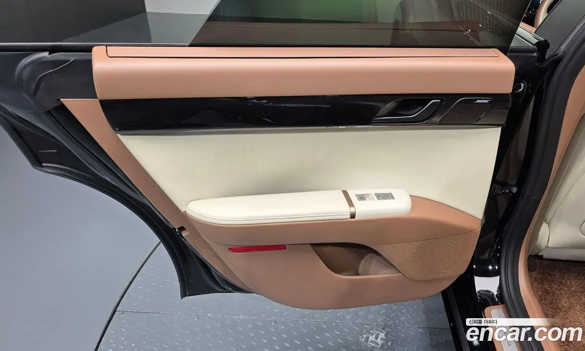 Hyundai Grandeur 2023 3.5 автомат (гидро), фото 15