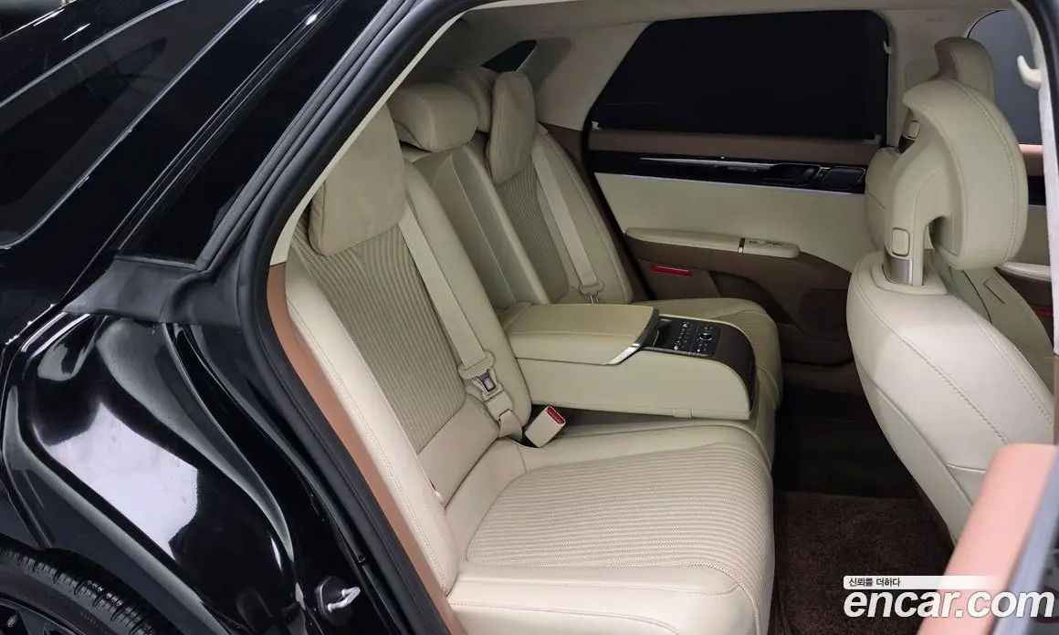 Hyundai Grandeur 2023 3.5 автомат (гидро), фото 17