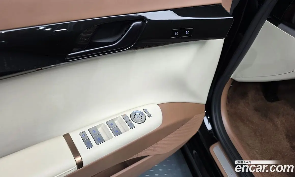 Hyundai Grandeur 2023 3.5 автомат (гидро), фото 28