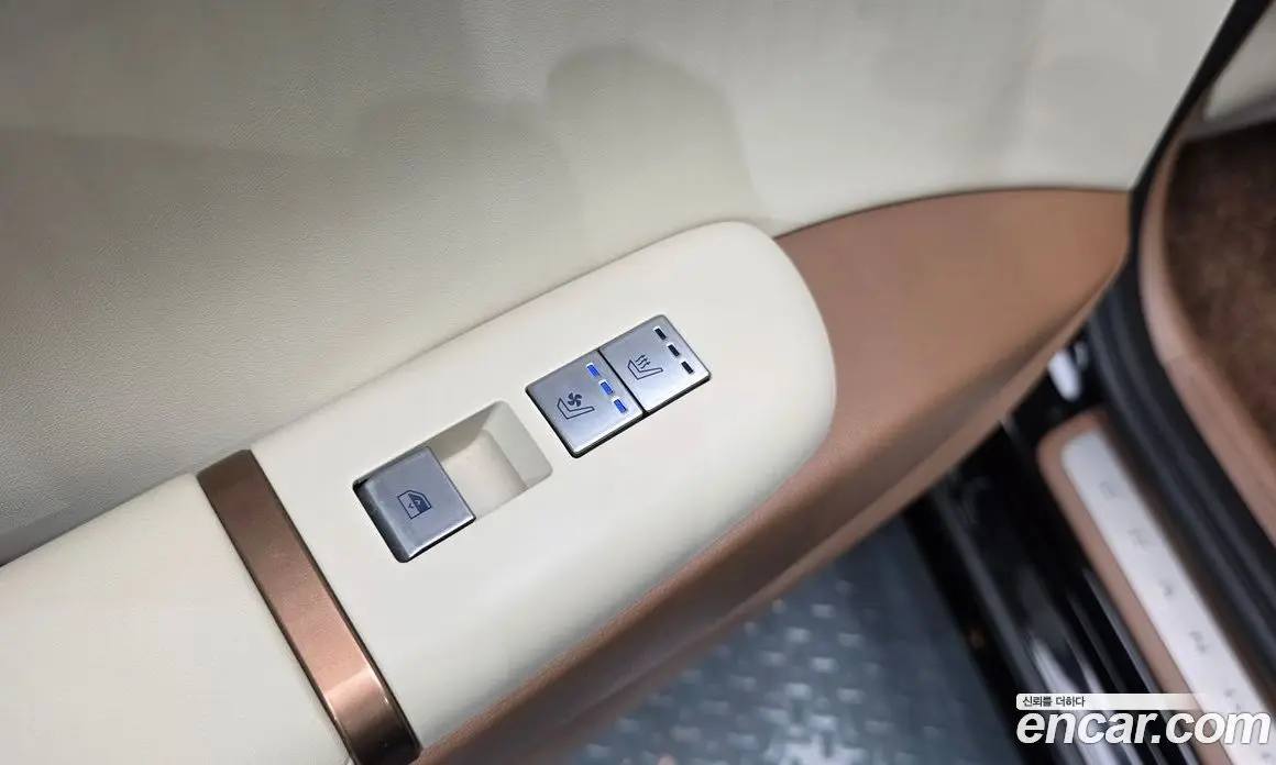 Hyundai Grandeur 2023 3.5 автомат (гидро), фото 32