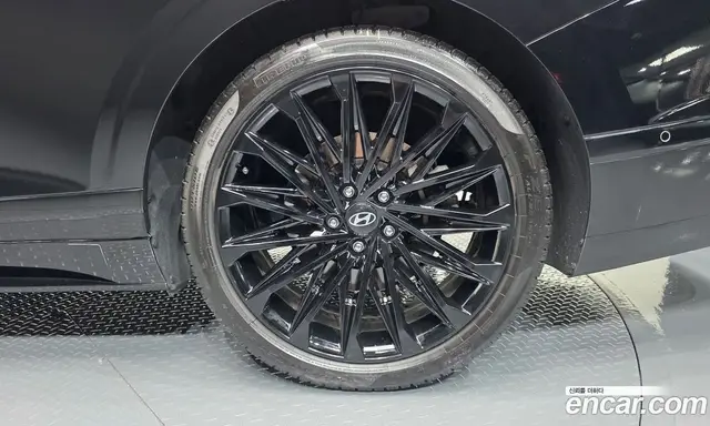 Hyundai Grandeur 2023 3.5 автомат (гидро), миниатюра 7