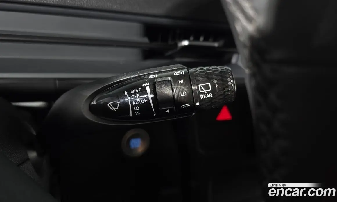Hyundai Staria 2024 1.6 автомат (гидро), фото 27