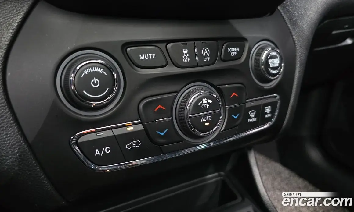 Jeep Cherokee 2022 2.4 автомат (гидро), фото 22