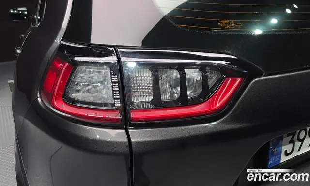 Jeep Cherokee 2022 2.4 автомат (гидро), миниатюра 9