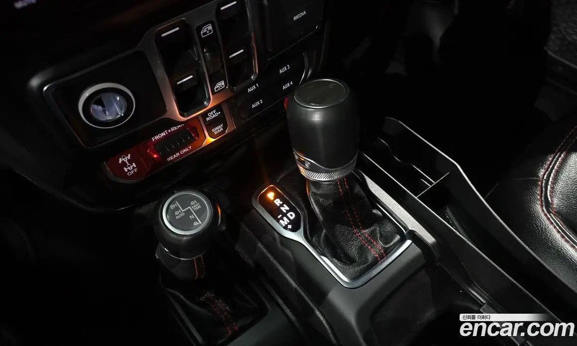 Jeep Gladiator 2021 3.6 автомат (гидро), фото 12