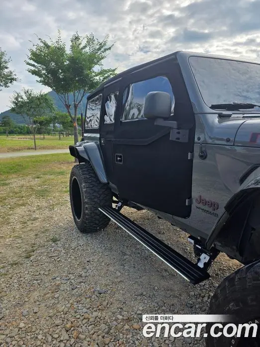 Jeep Wrangler 2021 2.0 автомат (гидро), фото 15
