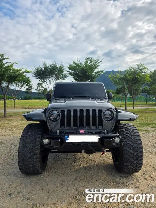 Jeep Wrangler 2021 2.0 автомат (гидро), миниатюра 3