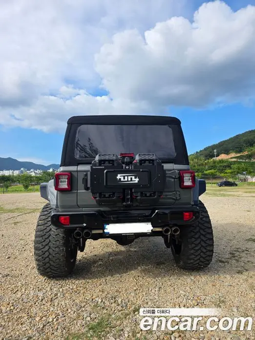 Jeep Wrangler 2021 2.0 автомат (гидро), фото 4