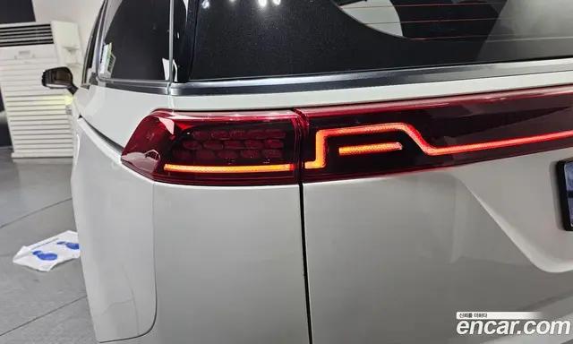 Kia Carnival 2021 2.2 автомат (гидро), миниатюра 9