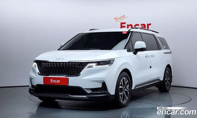 Kia Carnival, 2023, 35 734 км