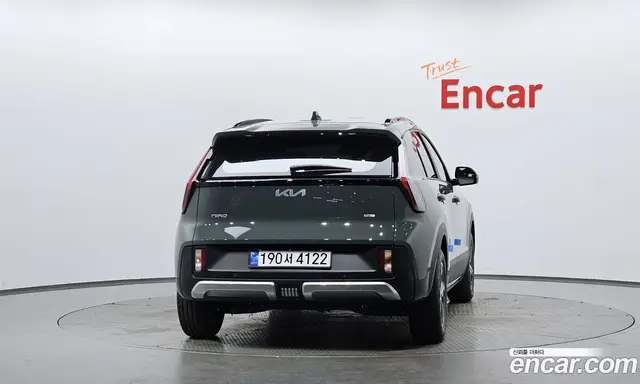 Kia Niro 2026 1.6 автомат (гидро), миниатюра 3