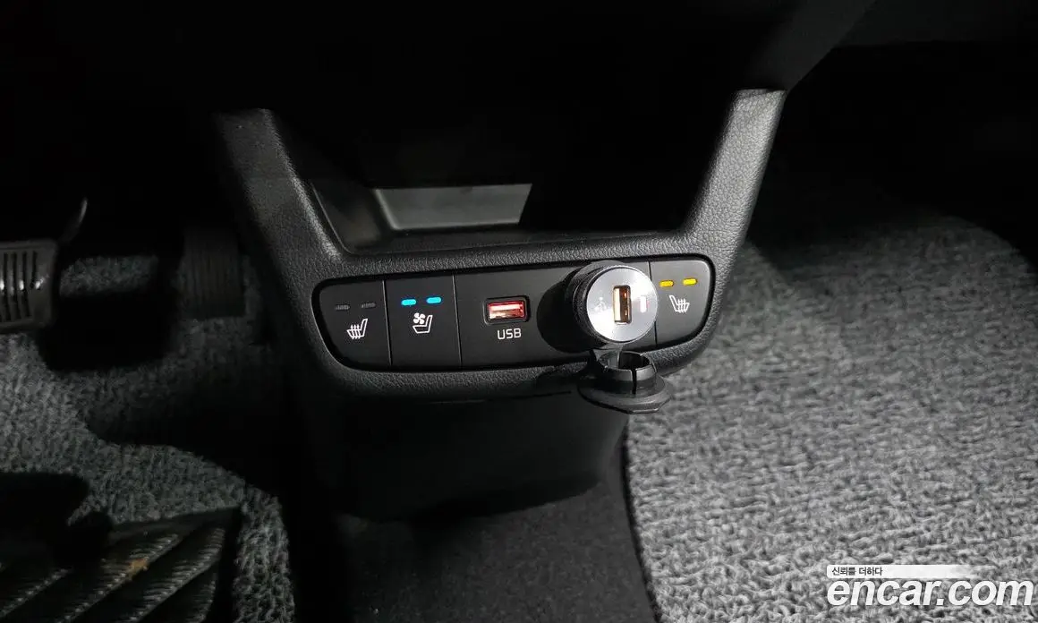 Kia Ray 2024 1.0 автомат (гидро), фото 16