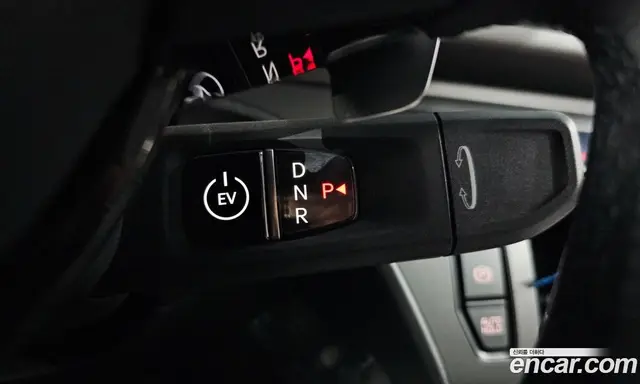 Kia Ray 2024 0.1 автомат (гидро), миниатюра 9